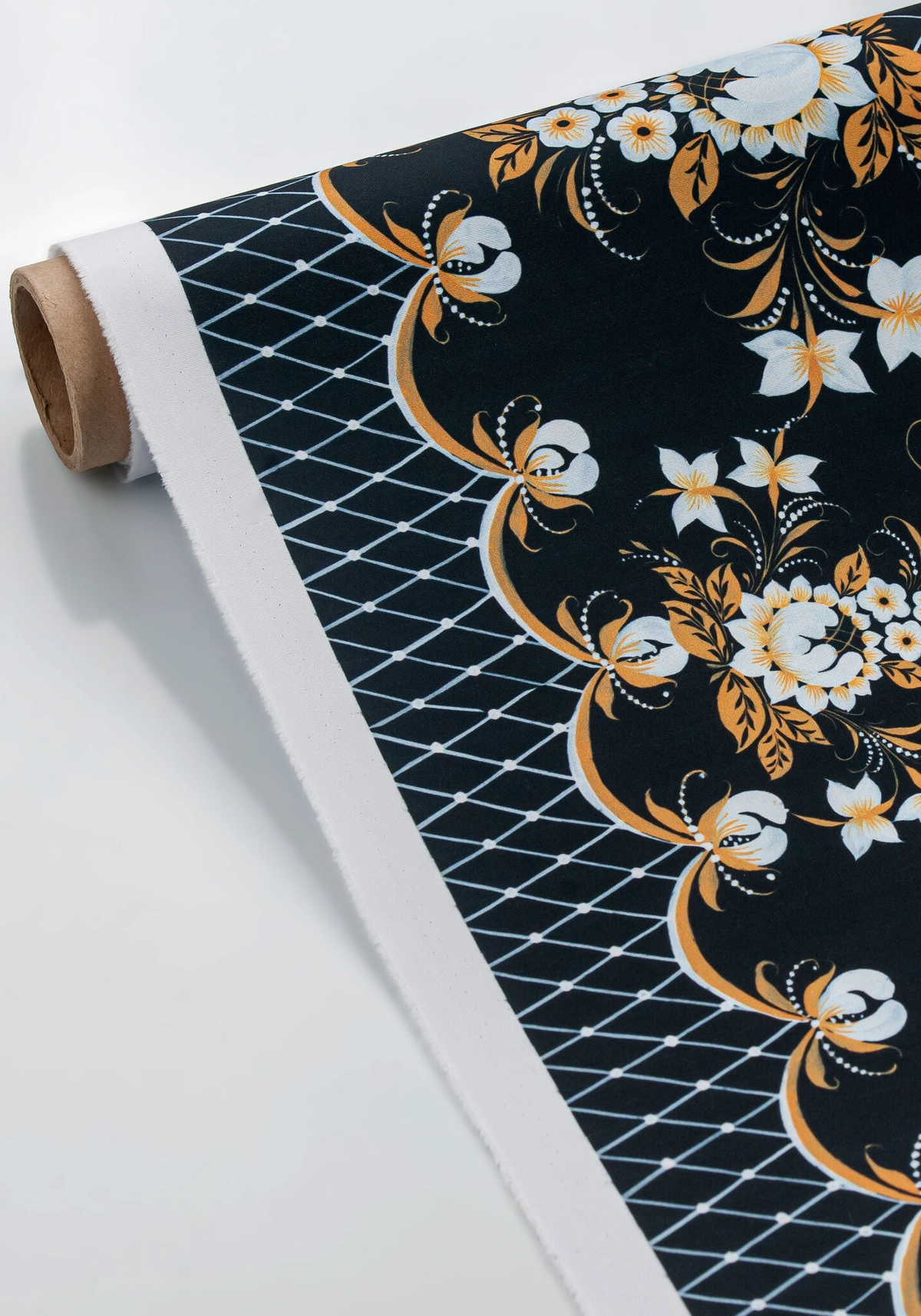 Ткань Петербургская роспись (Креп-сатин)